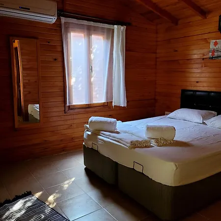 Oda ve Kahvaltı Kuruyanos Agac Evleri *