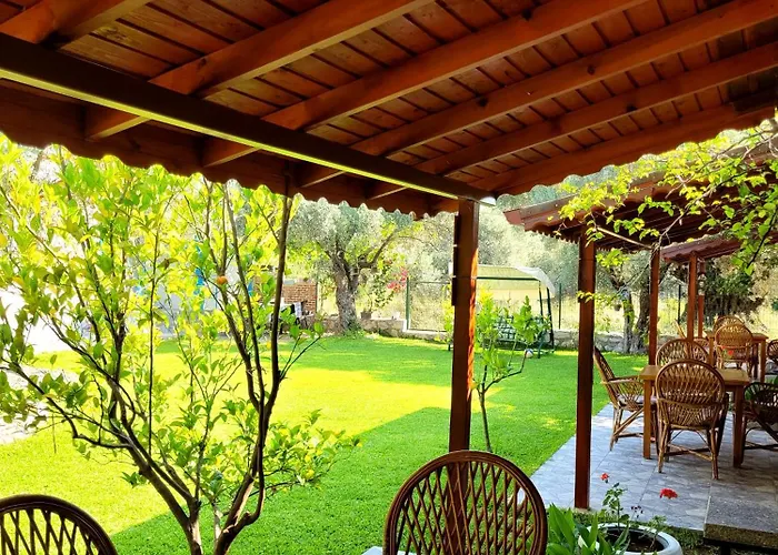 Kuruyanos Agac Evleri * Datca