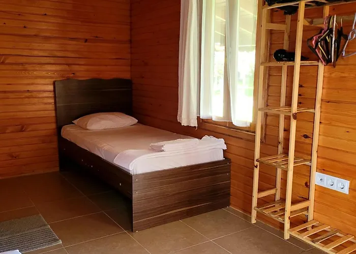 Bed & Breakfast Kuruyanos Agac Evleri Datça